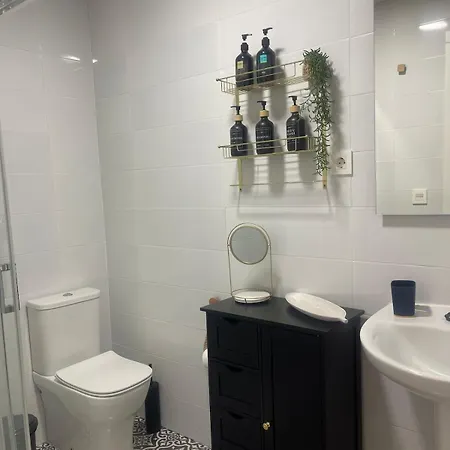 Urban Loft Ave Maria Zambrano *