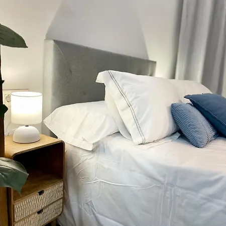 Urban Loft Ave Maria Zambrano *